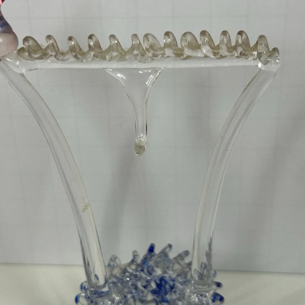 The Unbranded Brand vintage acrylic